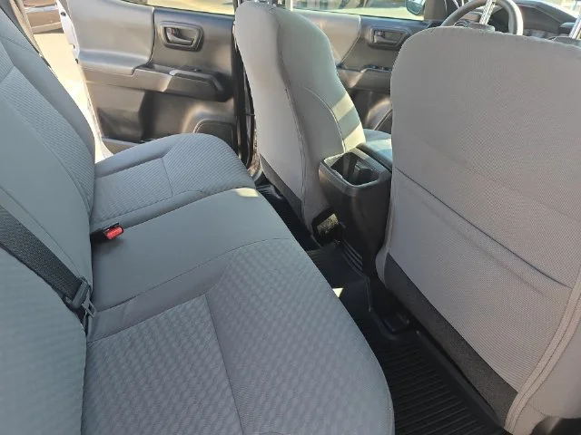 Used 2020 Silver Toyota SR image 12