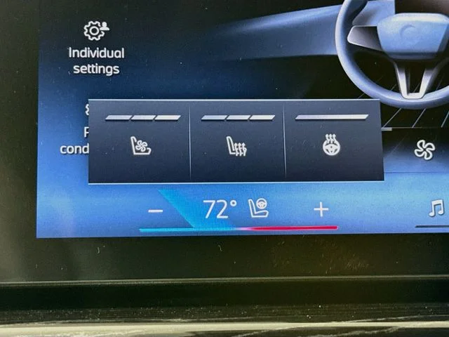New 2026 Gray BMW xDrive40i image 21