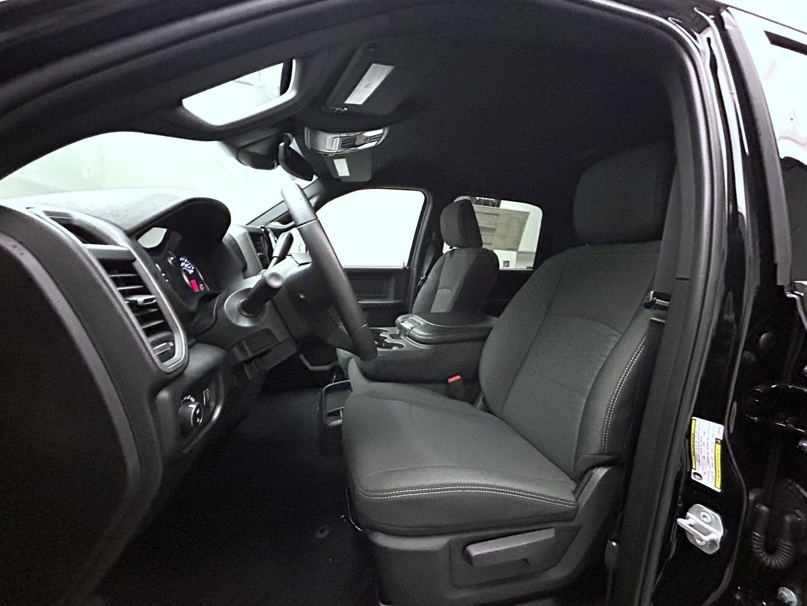 New 2026 Diamond Black Crystal Pearlcoat RAM Black Express image 10