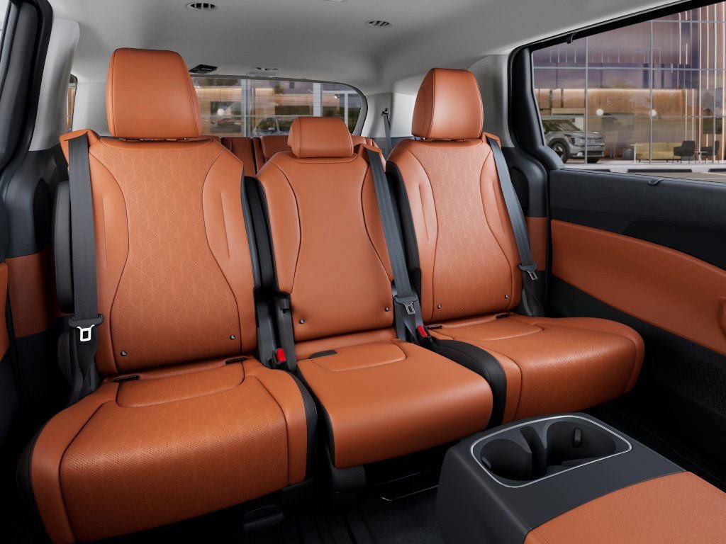 2026 Kia Carnival EX - Photo 16