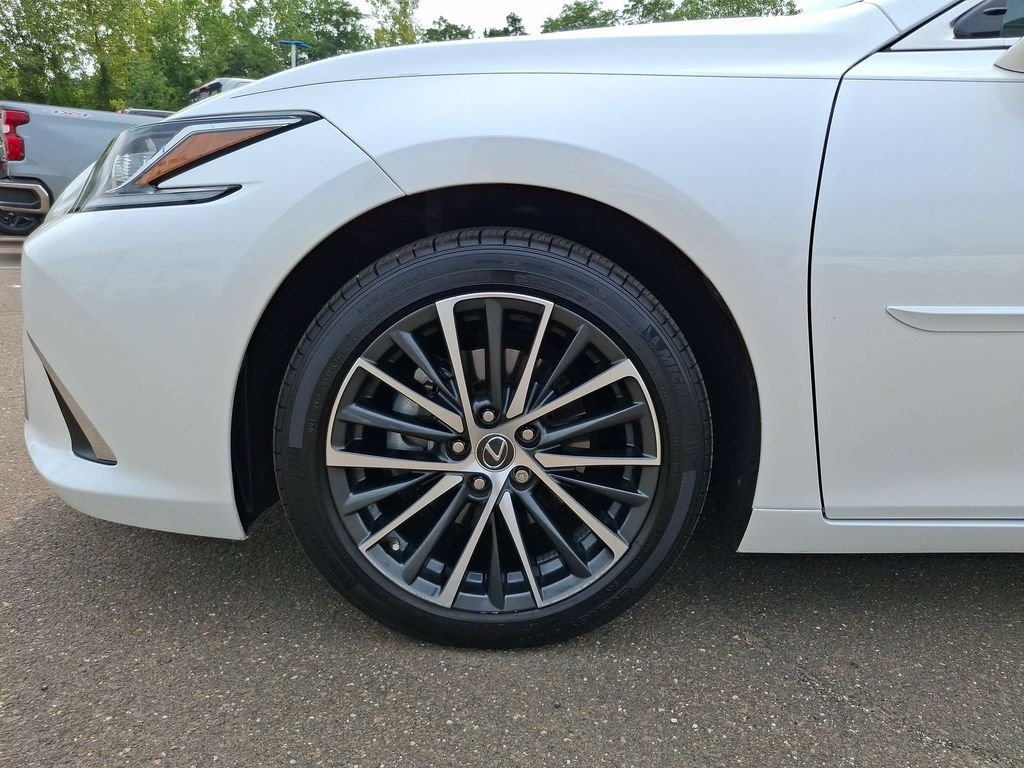 Certified Used 2022 EMINENT WHITE PEARL Lexus 250 image 19