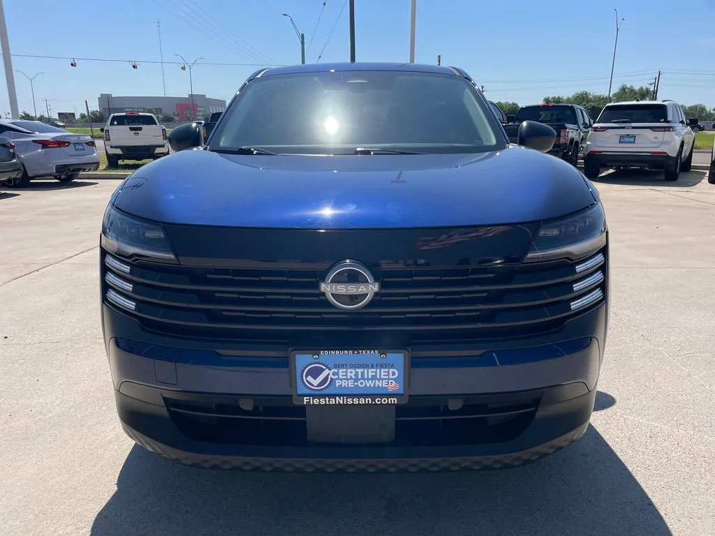 Used 2025 Blue Nissan S image 8