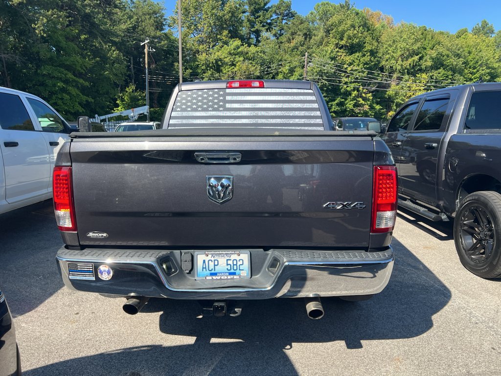 Used 2018 Granite Crystal Metallic Clearcoat Ram Tradesman image 7