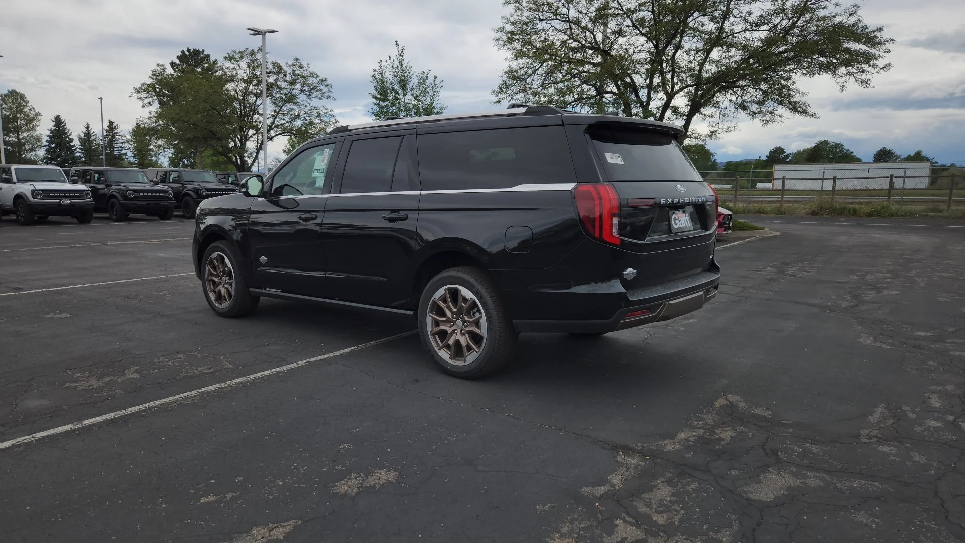 New 2027 Agate Black Metallic Ford King Ranch image 5