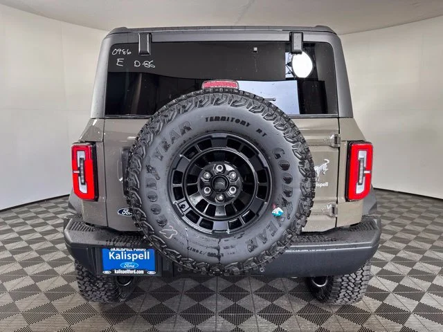 New 2026 Marsh Gray Ford Badlands image 21