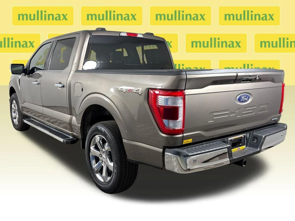 Certified Used 2023  Ford Lariat image 10