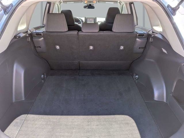 Used 2019 Silver Toyota LE image 14