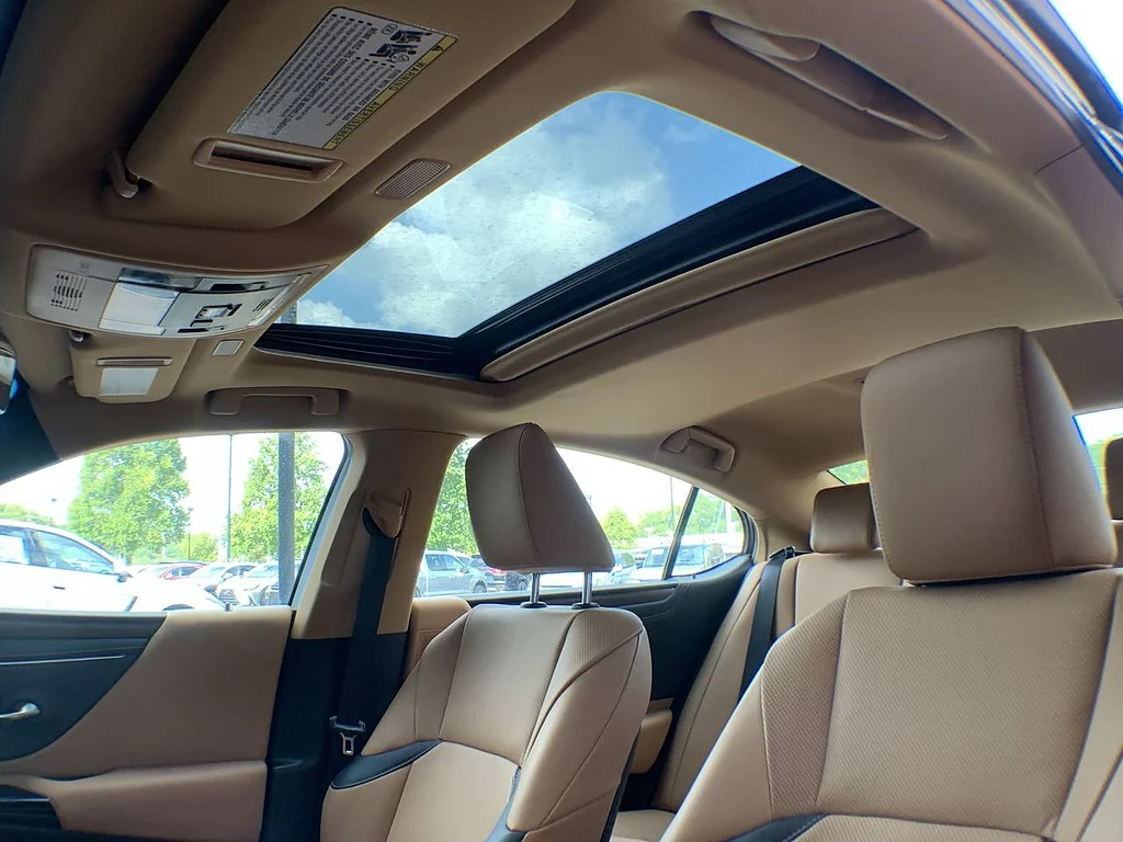 Certified Used 2025 Caviar Lexus 350 image 22