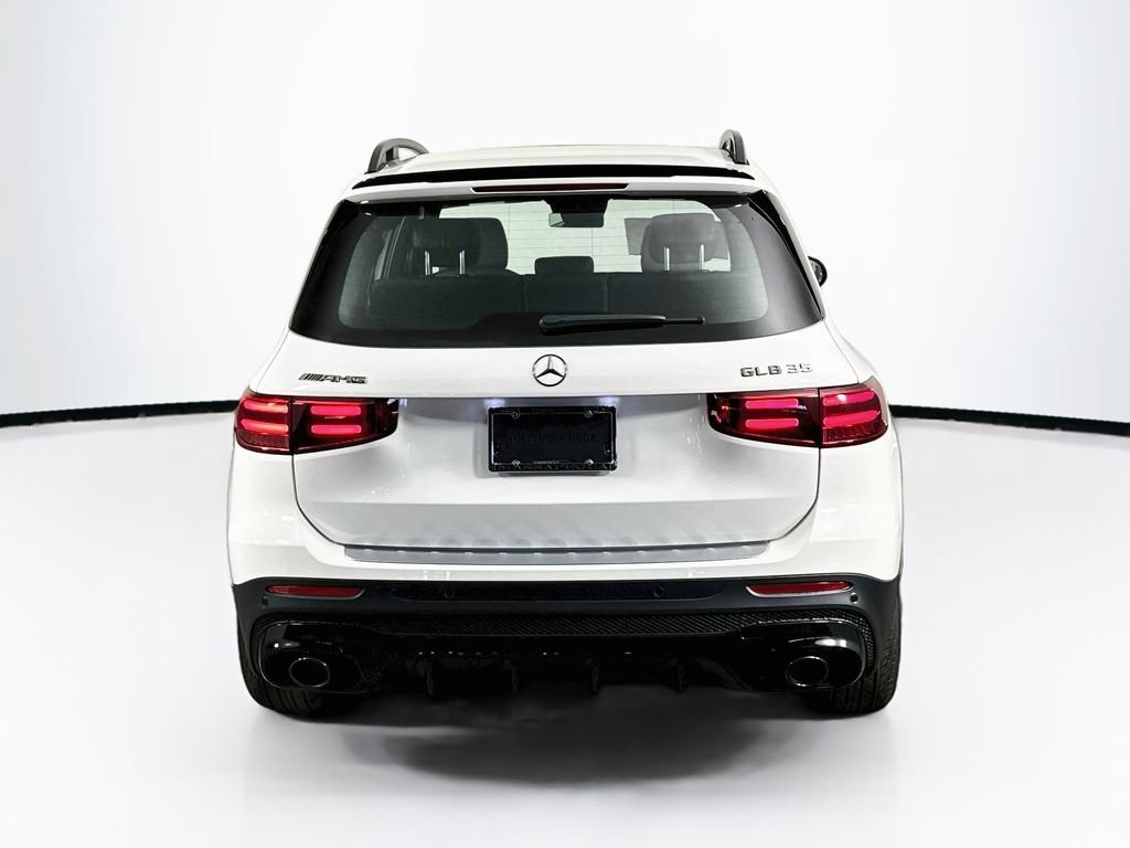 New 2026 Polar White Mercedes-Benz GLB 35 AMG® image 39