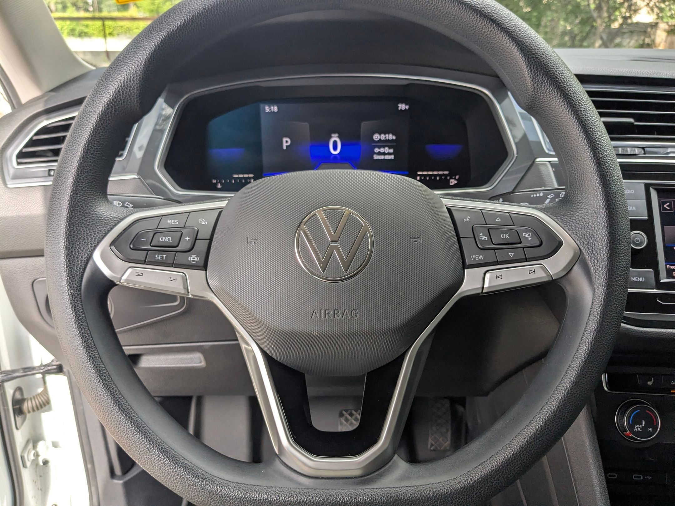 Certified Used 2022 White Volkswagen S image 14