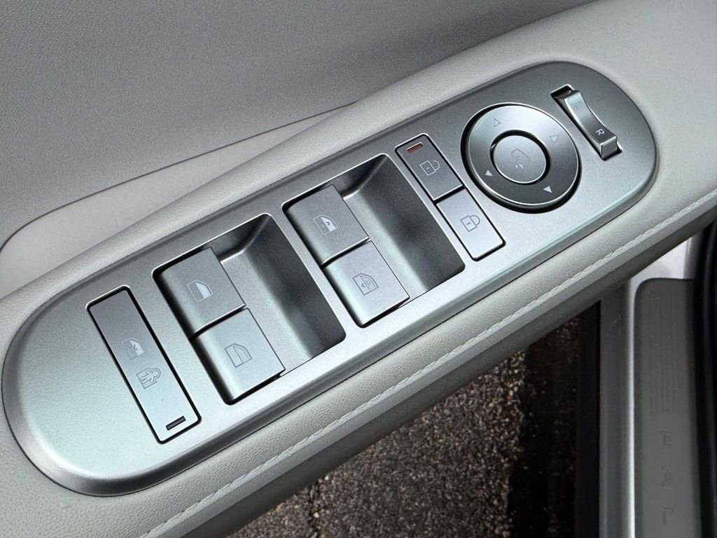 New 2026 Silver Hyundai Limited AWD image 26