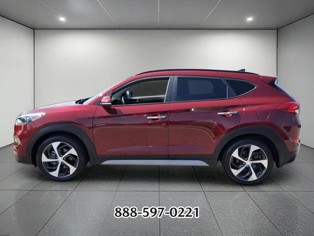 Used 2018 Red Hyundai Limited image 2