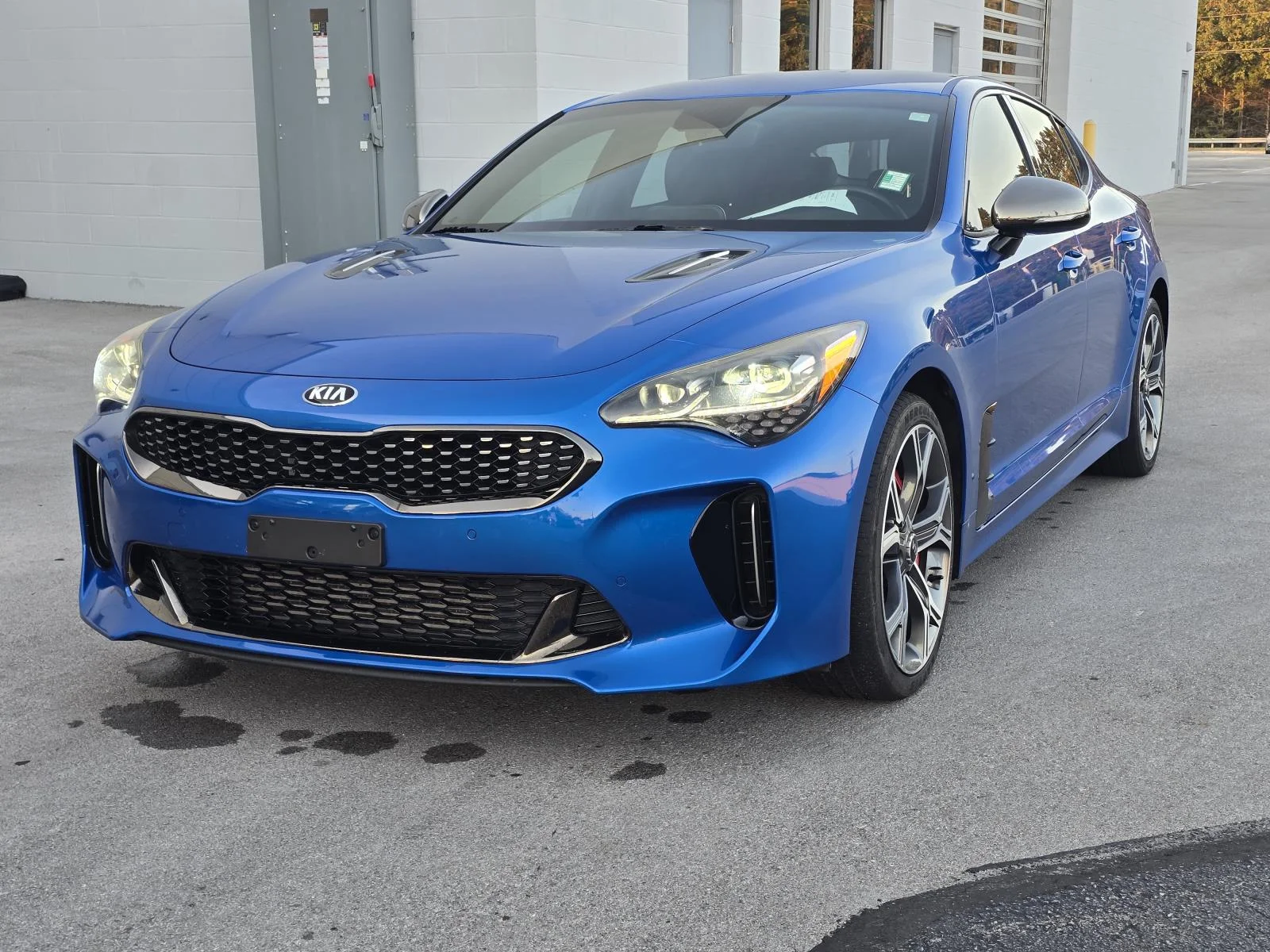 Used 2019 Micro Blue Kia GT image 3