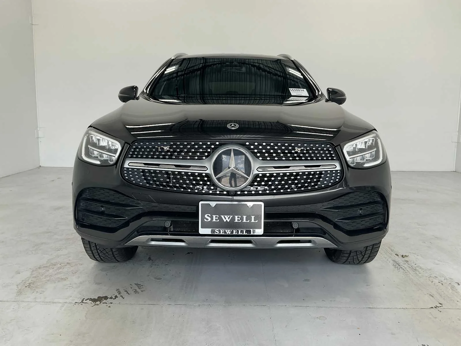 Certified Used 2022 Graphite Grey Metallic Mercedes-Benz GLC 300 image 2