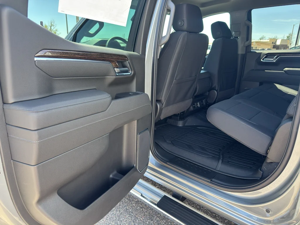 New 2026 Sterling Metallic GMC SLE image 14