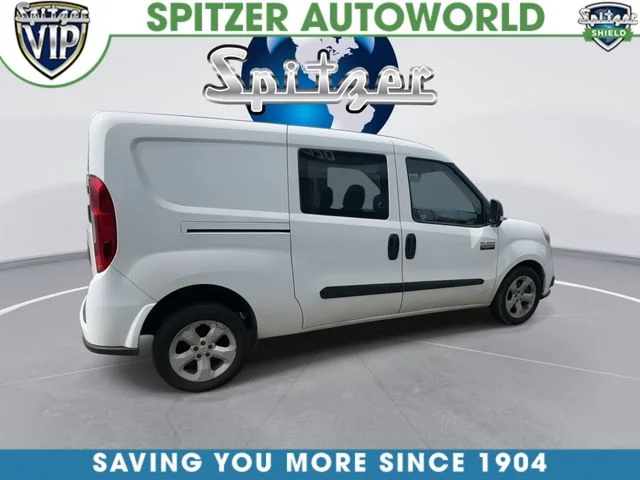 Used 2022 White Ram Base image 9