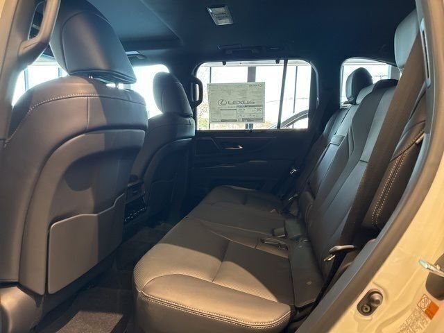 New 2026 Eminent White Pearl Lexus LX 700h LUXURY image 15