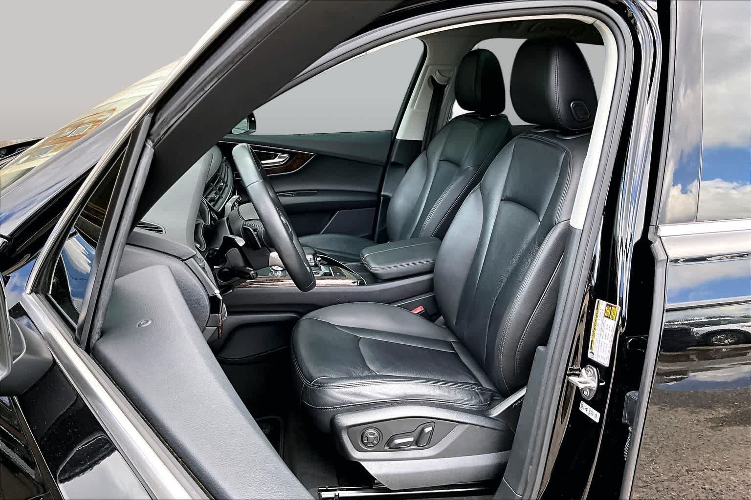Used 2018 Orca Black Metallic Audi Premium image 8