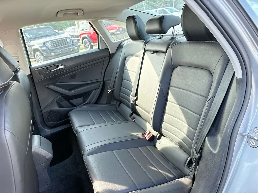 Used 2024 Platinum Gray Metallic Volkswagen 1.5T SE image 22