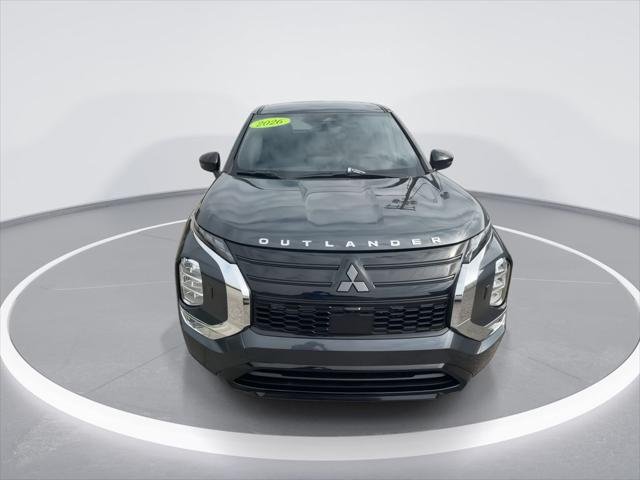 New 2026 Graphite Gray Mitsubishi LE 1.5T S-AWC image 3