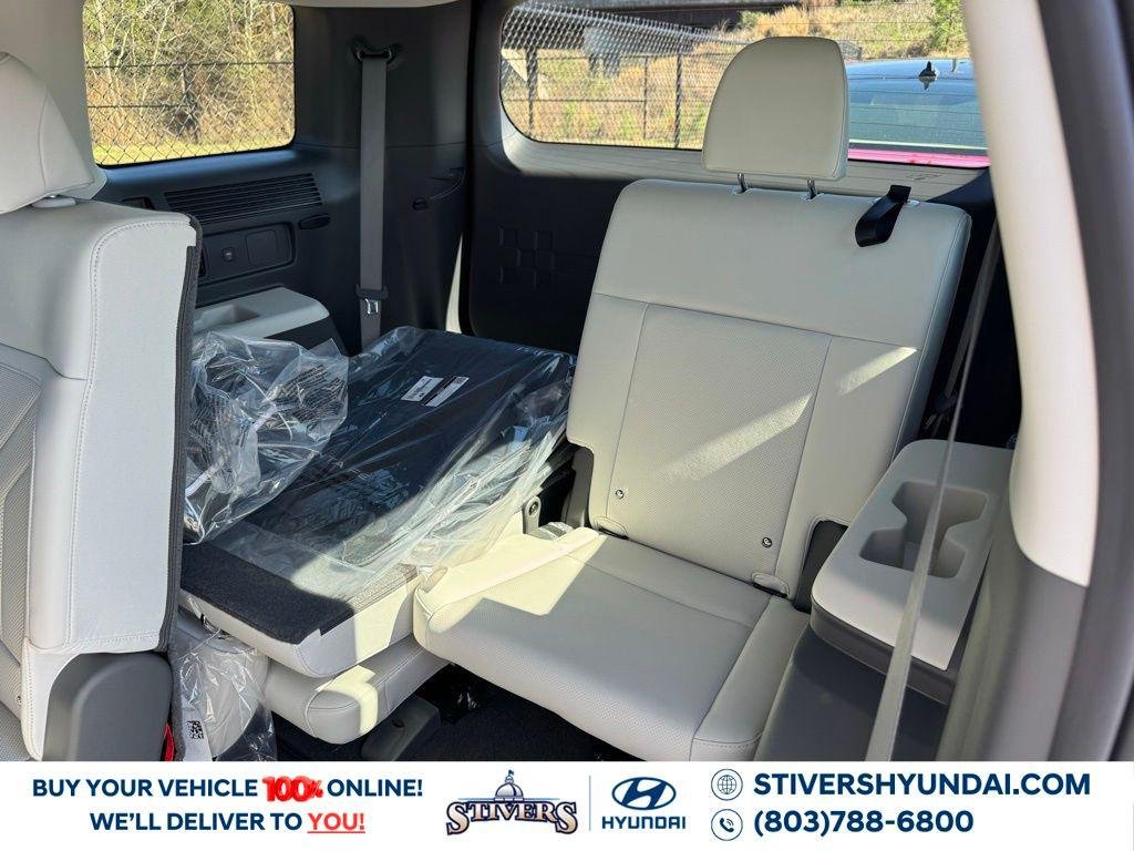 New 2026 Black Hyundai SEL FWD image 23