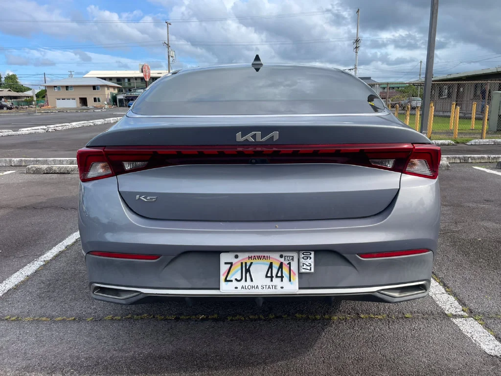 Used 2022 Silver Kia LX image 6