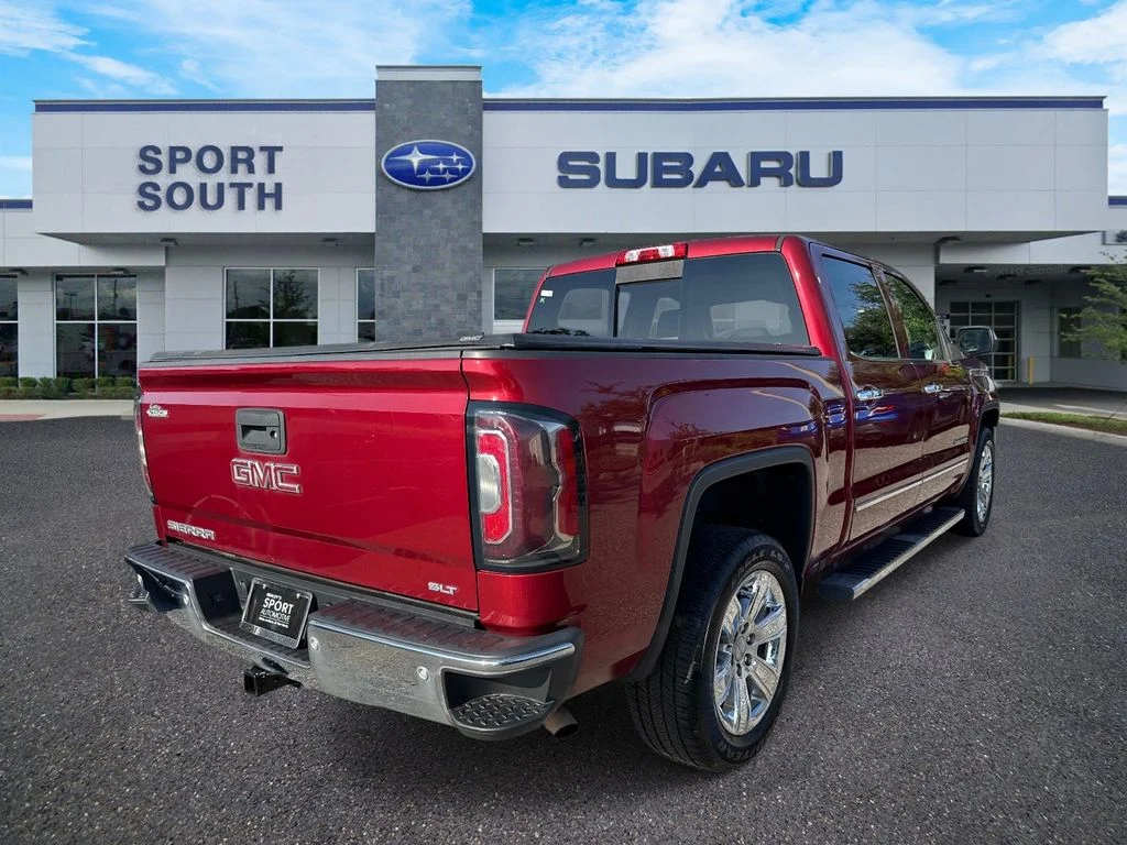 Used 2018 Red GMC SLT image 3