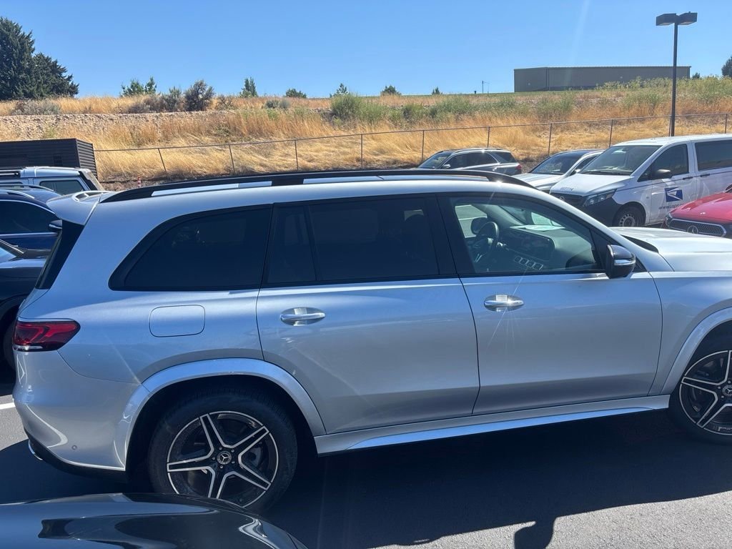 Used 2022 Silver Mercedes-Benz GLS 450 image 3