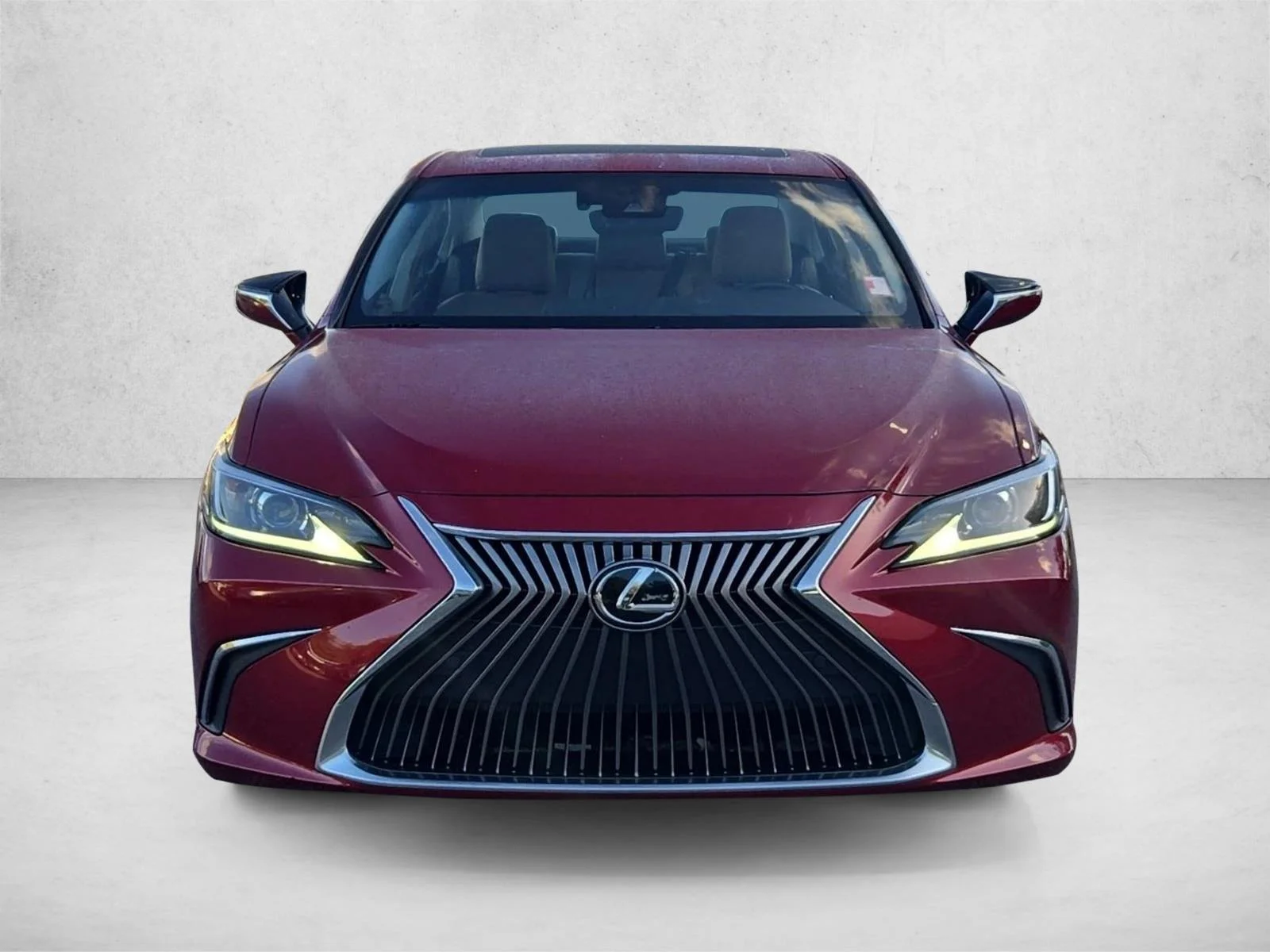 Used 2020 Matador Red Mica Lexus ES 350 image 2