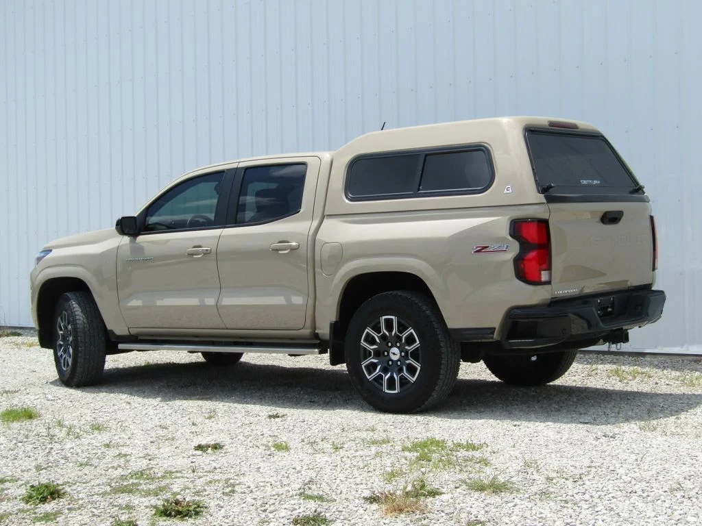 Used 2023 Beige Chevrolet Z71 image 5