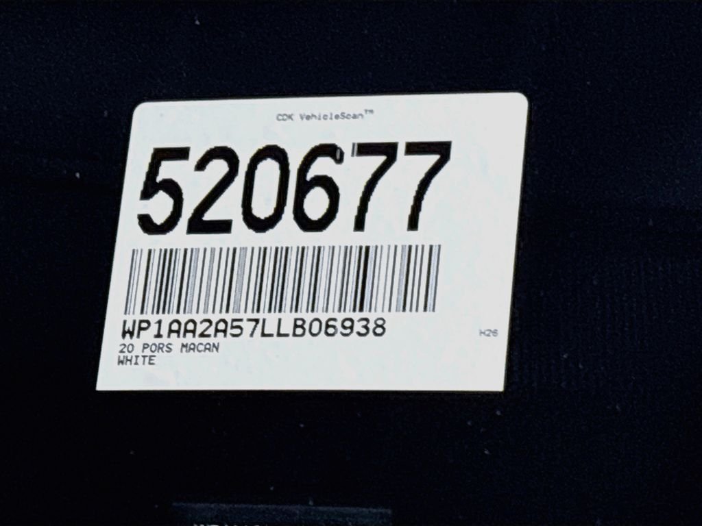 Used 2020 White Porsche Base image 26