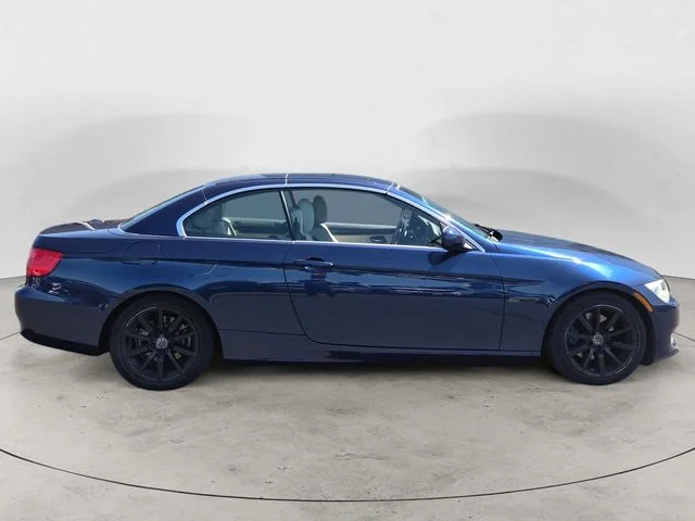 Used 2012 Deep Sea Blue Metallic BMW 328i image 4