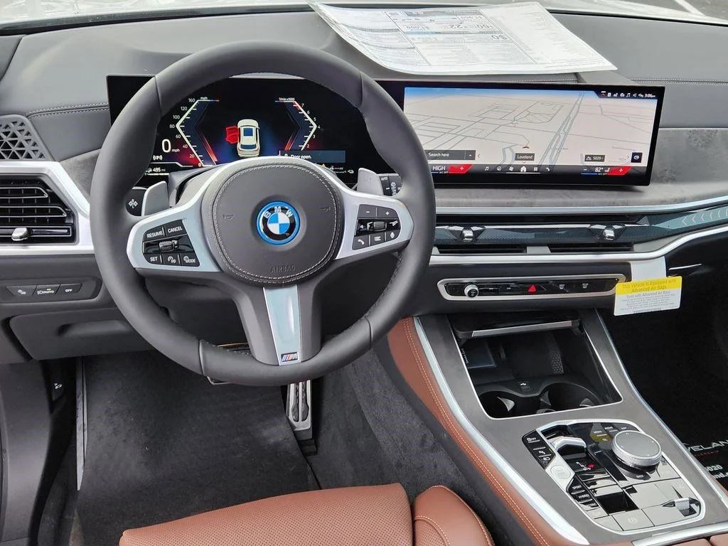 Used 2026 White BMW xDrive50e image 11