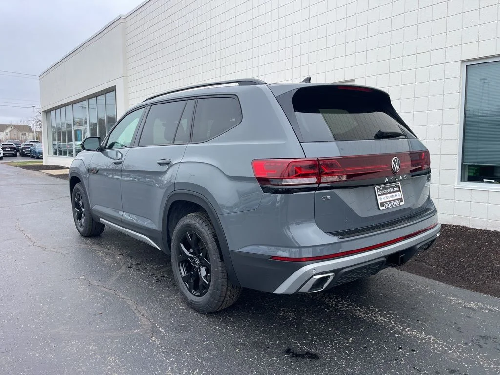 New 2026 Pure Gray Volkswagen 2.0T Peak Edition image 3