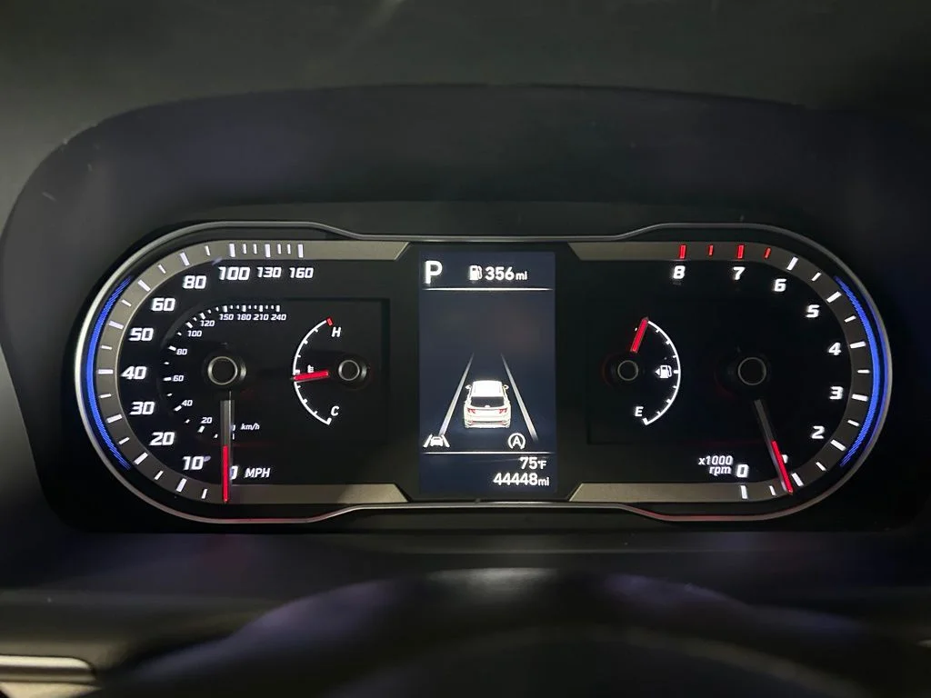 Used 2024 Dark Gray Metallic Hyundai SEL image 24