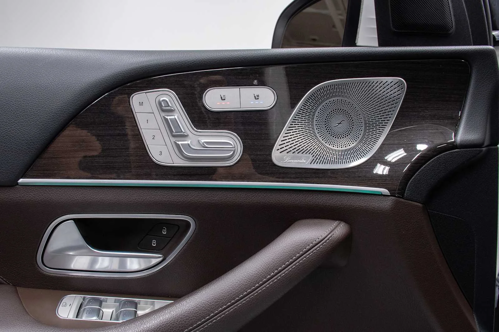 Used 2022 Polar White Mercedes-Benz GLE 350 image 17