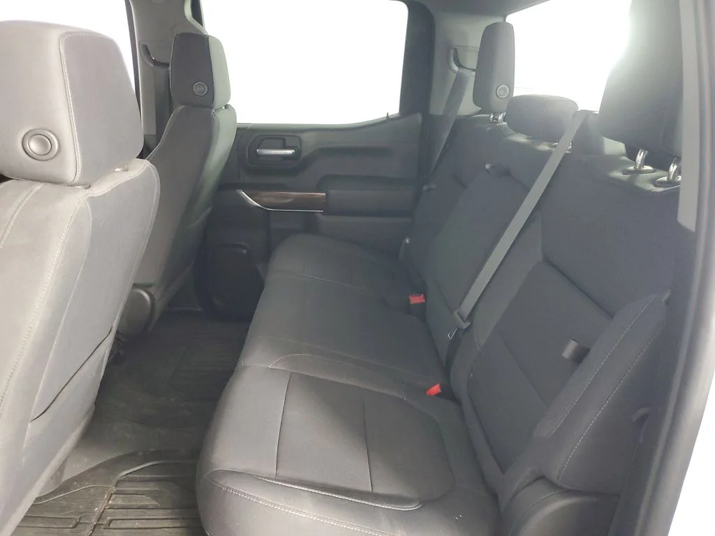 Used 2021 White GMC Elevation image 14