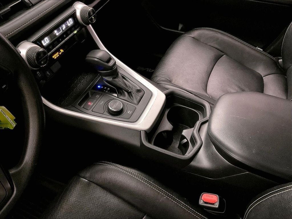 Used 2020 Gray Toyota LE image 19
