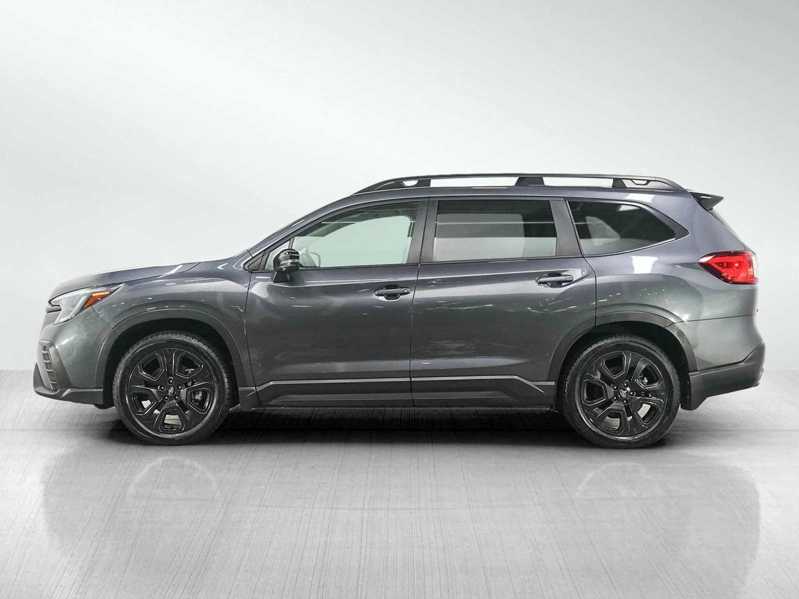 Used 2023 Subaru Ascent Onyx Edition Limited with VIN 4S4WMAKD2P3405916 for sale in Wayzata, Minnesota