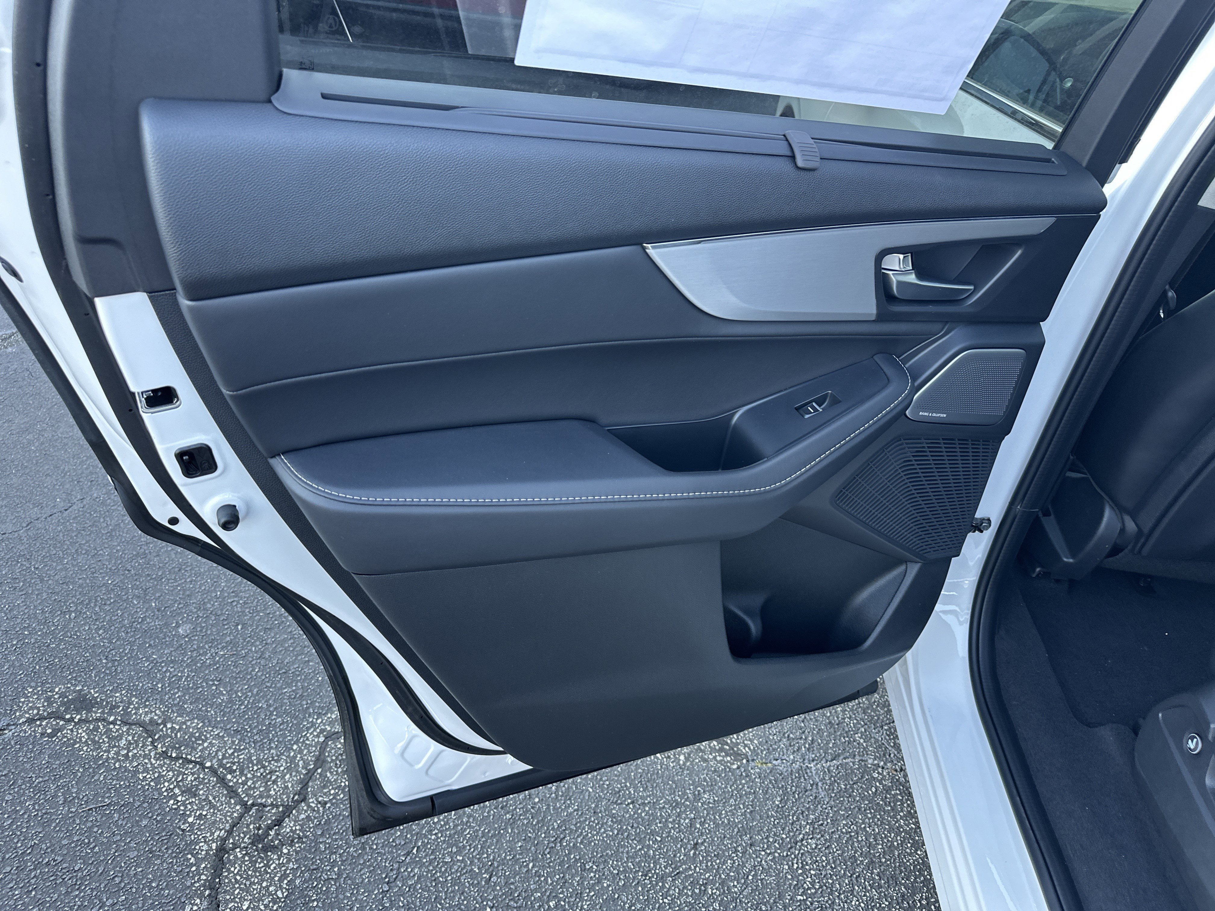 New 2026 Platinum White Pearl Acura w/Technology Package image 14