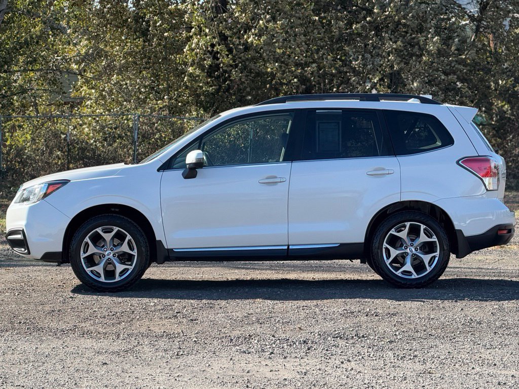 Used 2018 Crystal White Pearl Subaru 2.5i Touring image 4