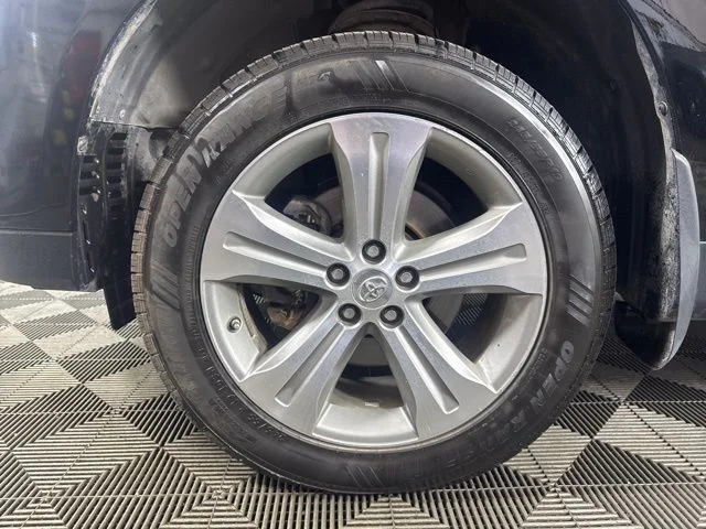 Used 2013 Black Toyota Limited image 10