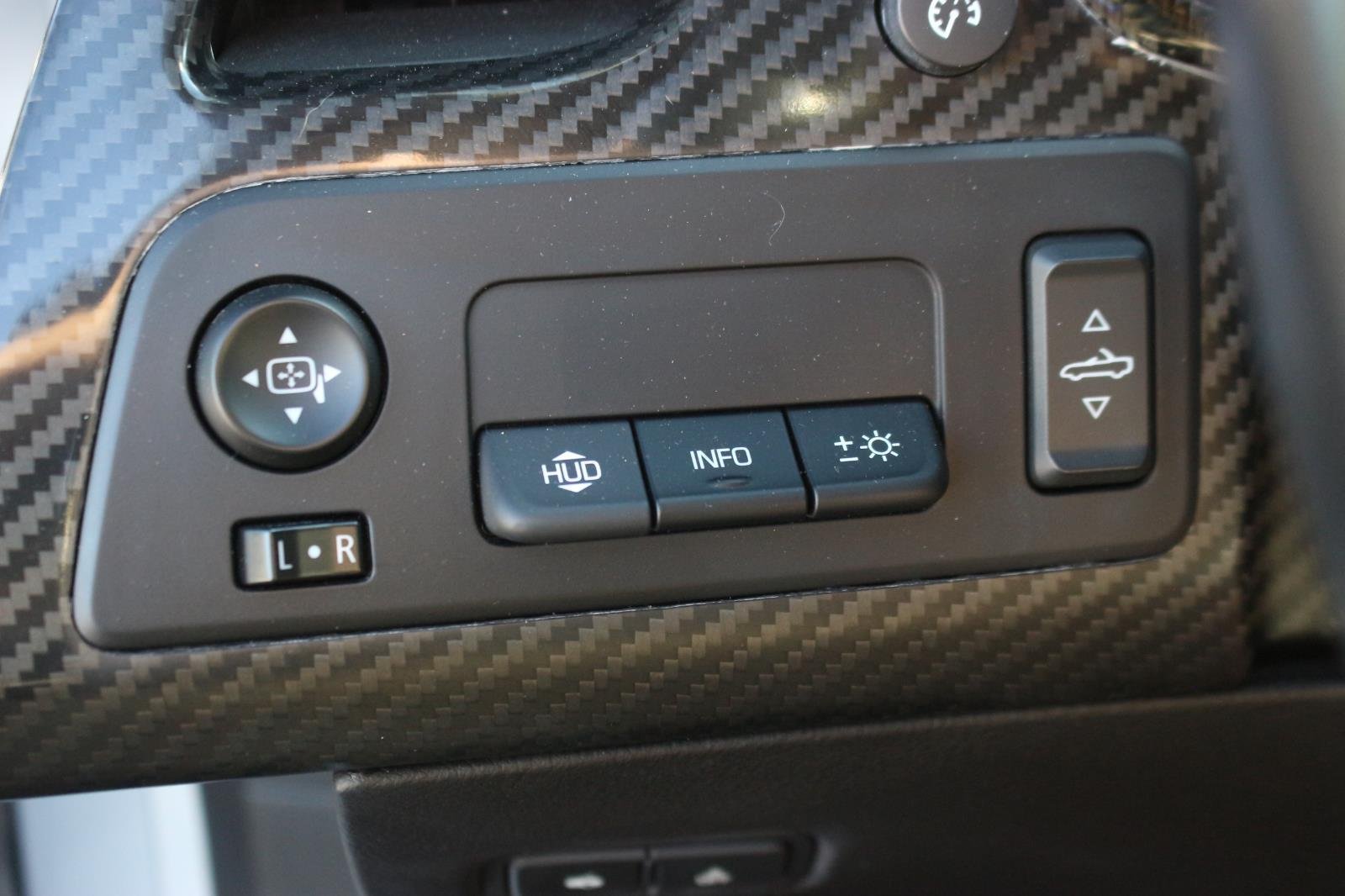Used 2019 BLADE SILVER METALLIC Chevrolet Z06 2LZ image 33