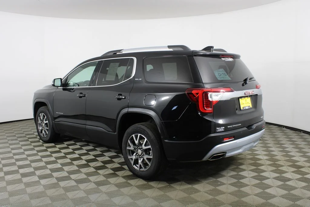 Used 2023 Black GMC SLE image 4