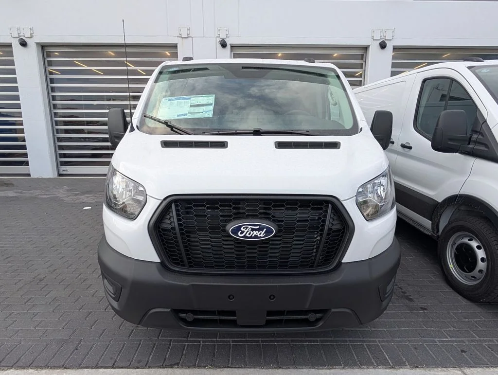 New 2026 Oxford White Ford Cargo Van image 3