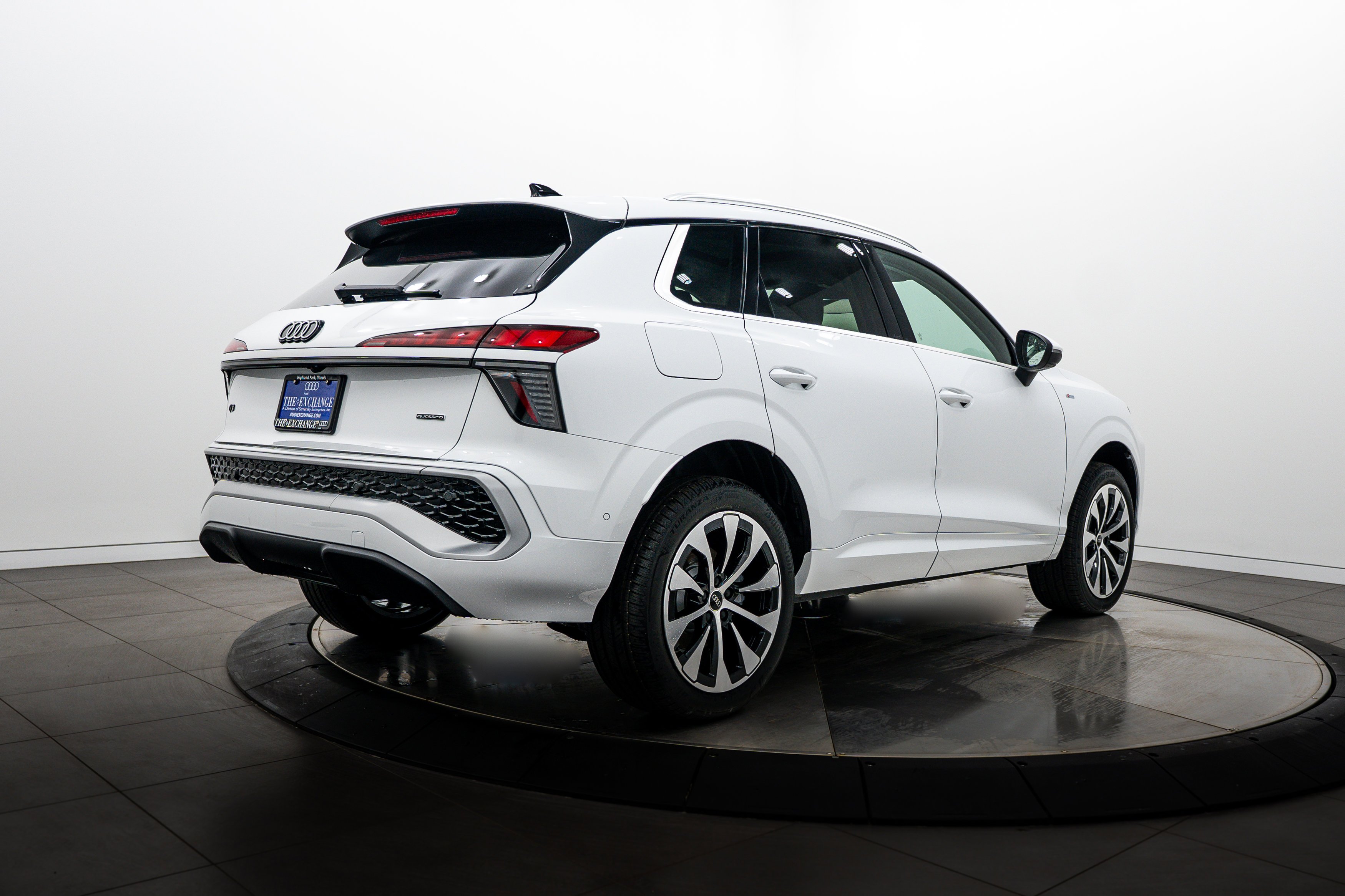 New 2026 White Audi S line image 4