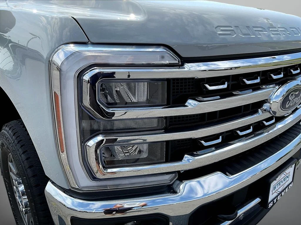New 2026 Avalanche Ford F-250® Lariat® image 38