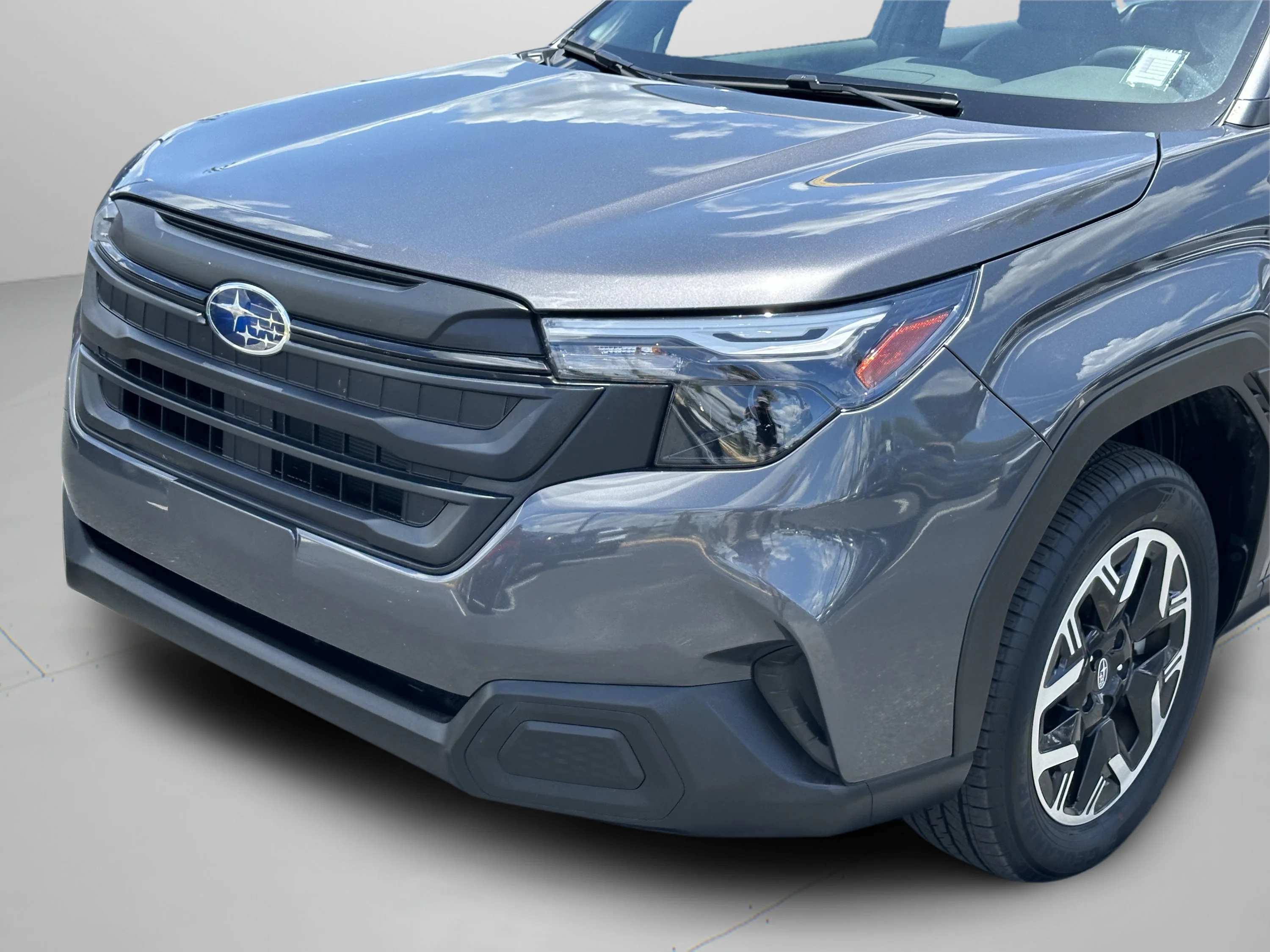 Used 2025 Magnetite Gray Metallic Subaru Base image 32