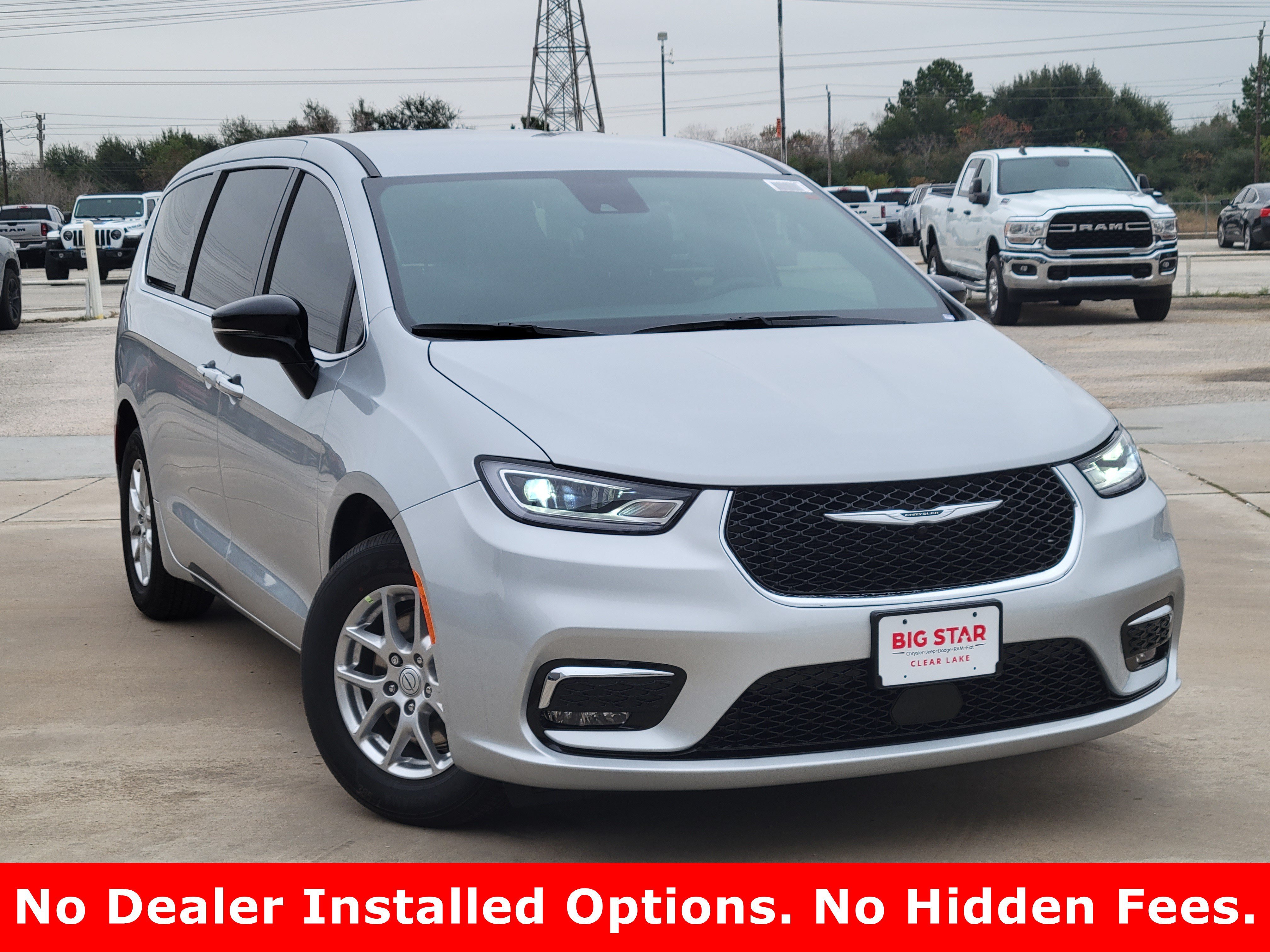 2026 Chrysler Pacifica Select - Photo 2