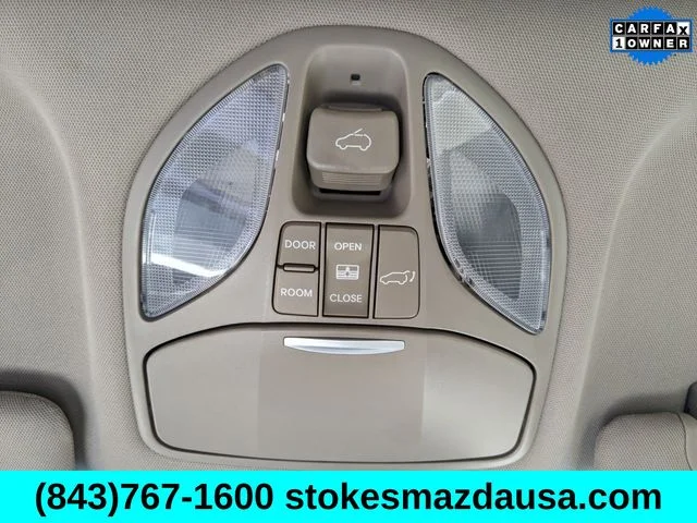 Used 2014 White Hyundai Limited image 23